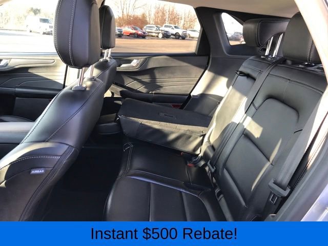 Used 2022 Ford Escape Titanium image 18