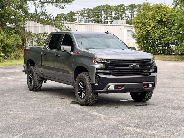 Used 2021 Chevrolet Silverado 1500 LT Trail Boss w/ LPO, Dark Essentials Package AWD/4WD image 11