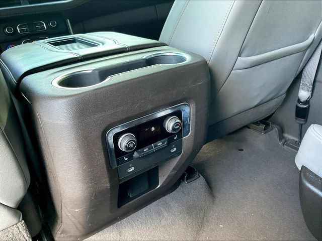 Used 2021 Chevrolet Tahoe Z71 w/ Z71 Off-Road Package AWD/4WD image 12