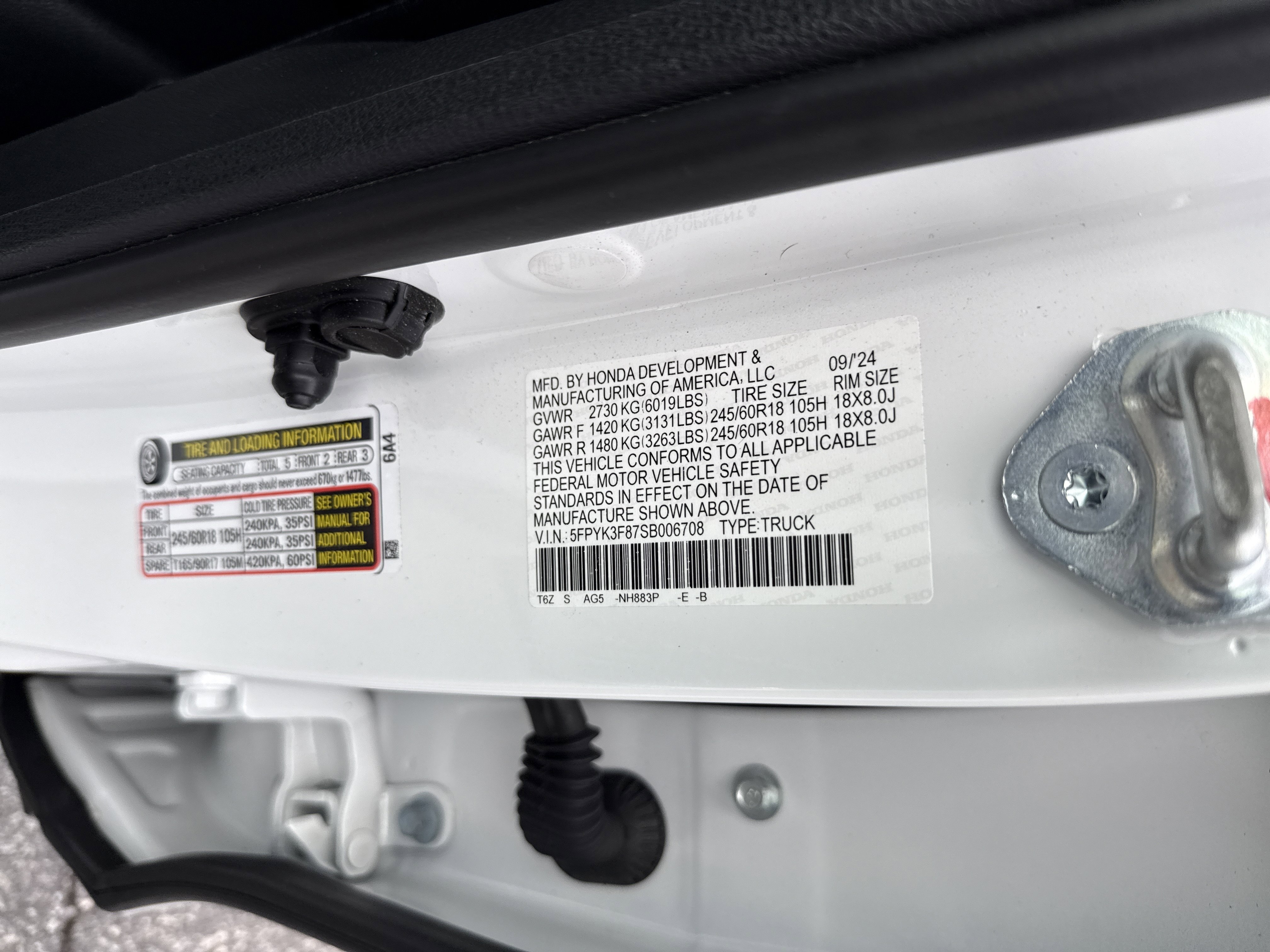 Used 2025 Honda Ridgeline Black Edition image 37