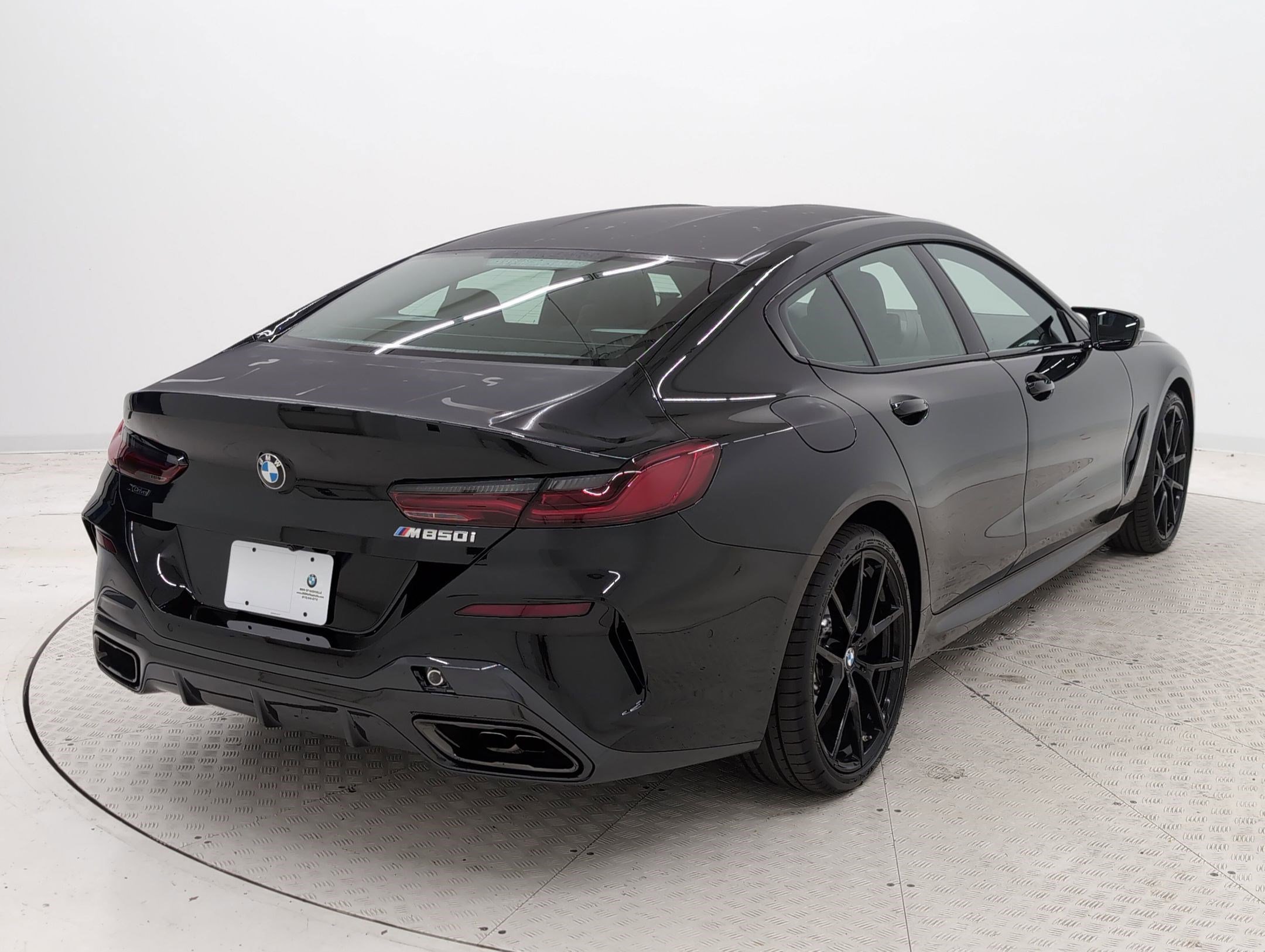 New 2026 BMW M850i xDrive w/ M Carbon Exterior Package image 9