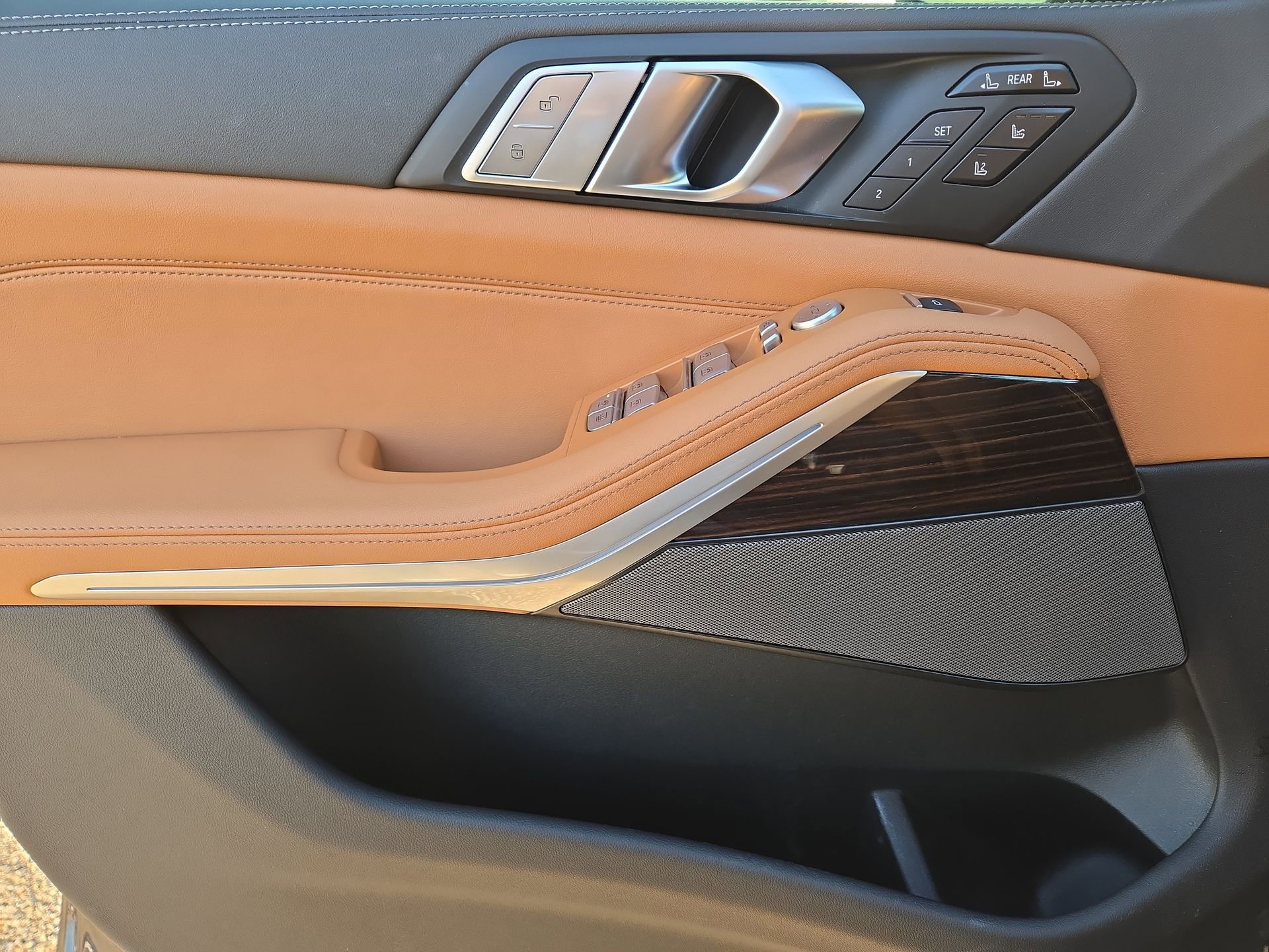 Certified 2026 BMW X7 xDrive40i w/ Executive Package image 15