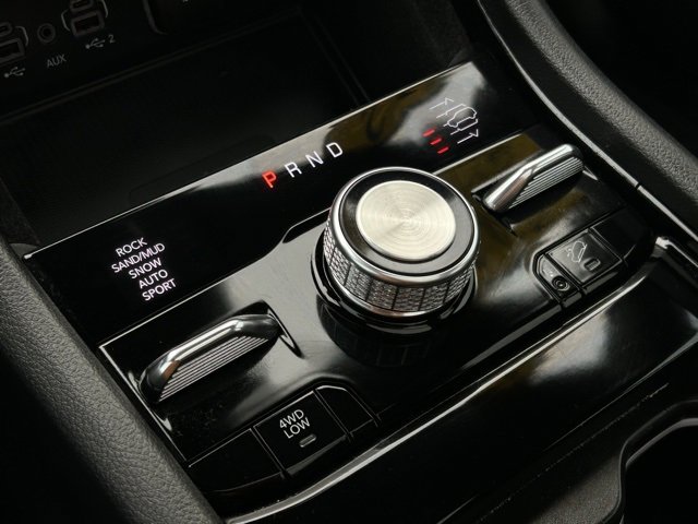 Used 2022 Jeep Grand Cherokee Overland w/ Adv Protech Group III image 48