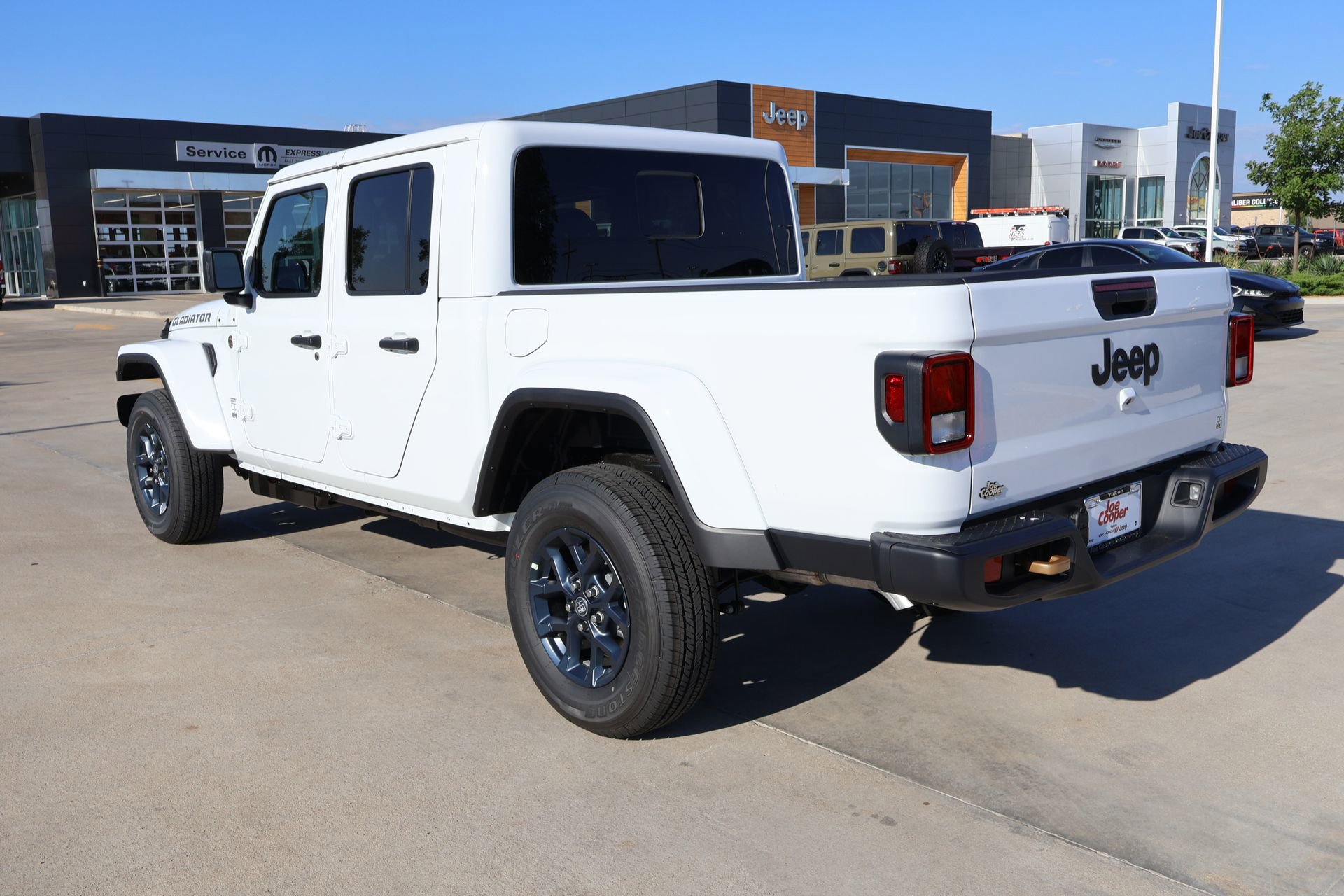 New 2026 Jeep Gladiator Sport AWD/4WD image 23