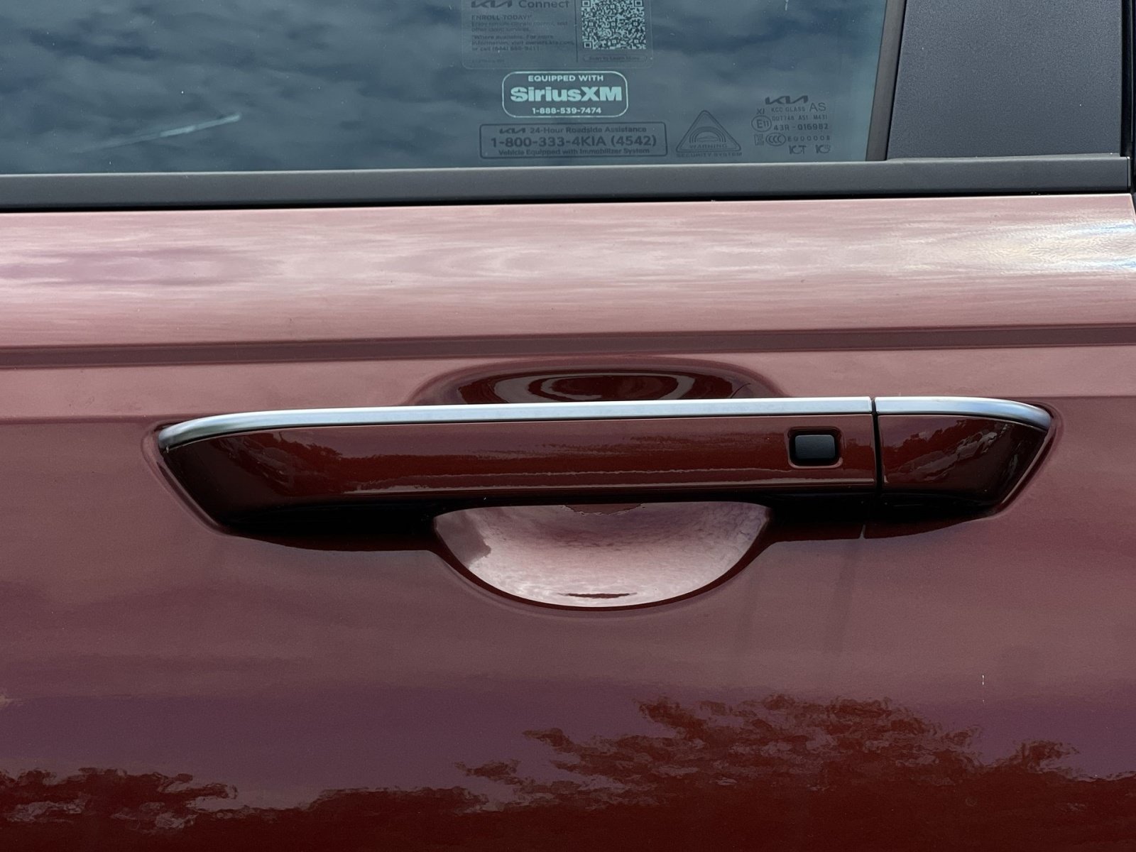 New 2026 Kia Carnival EX FWD image 16