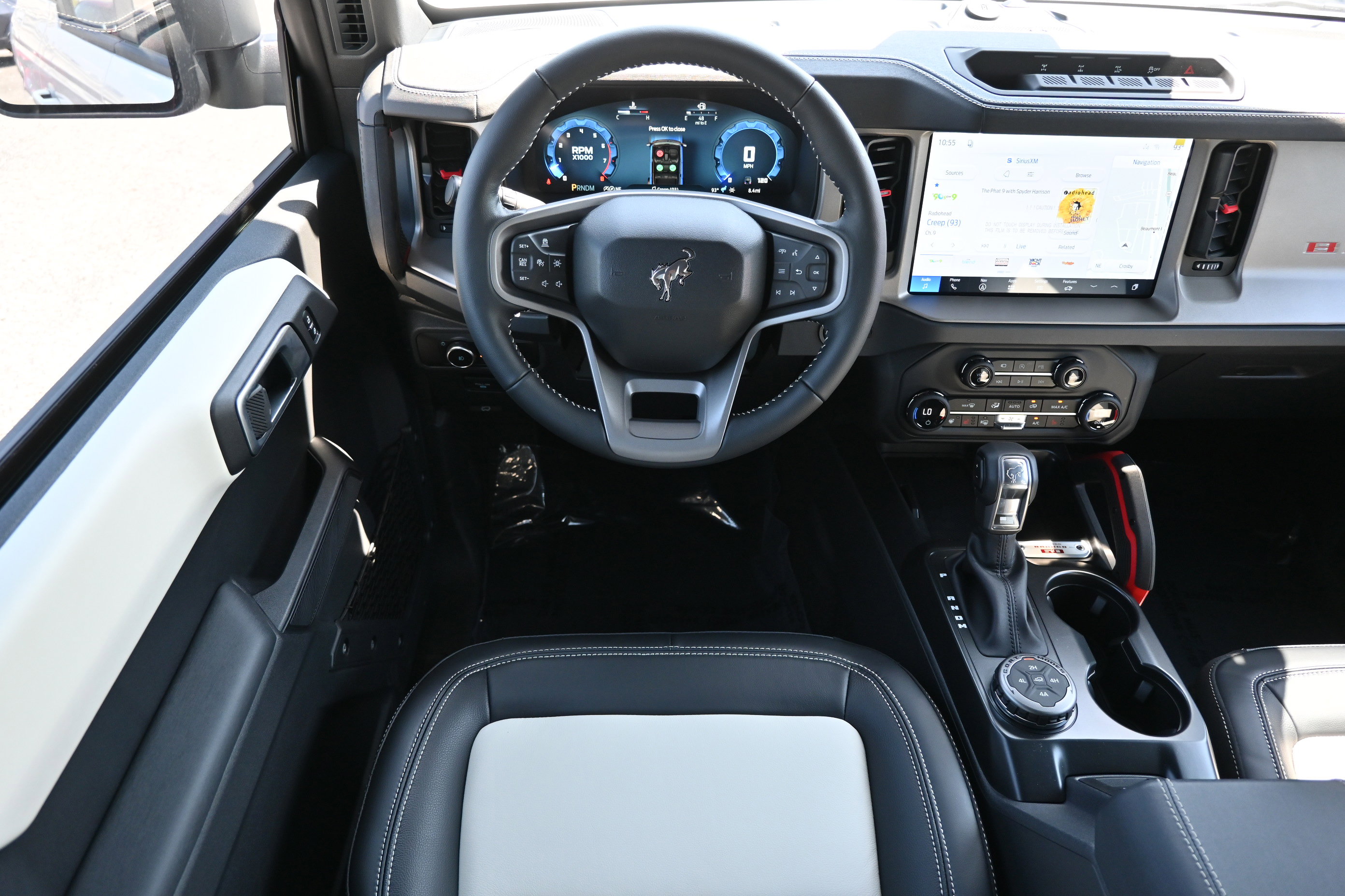 New 2026 Ford Bronco Outer Banks AWD/4WD image 21