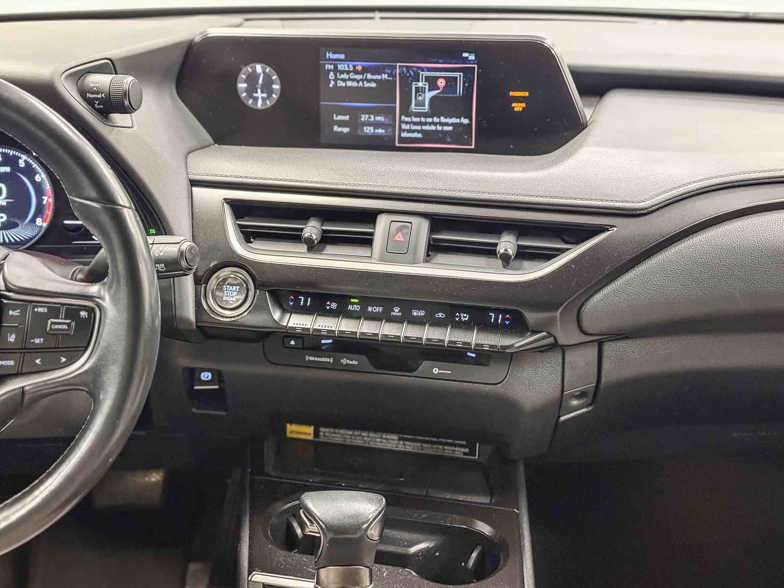 Used 2022 Lexus UX 200 w/ Accessory Package (Z2) FWD image 13