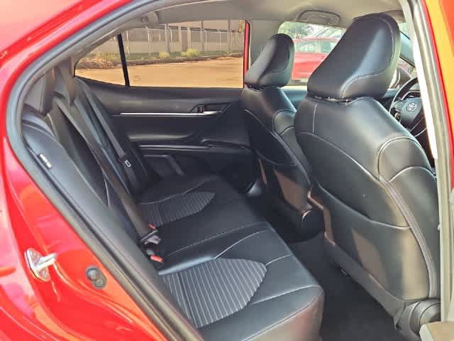 Used 2022 Toyota Camry SE FWD image 17