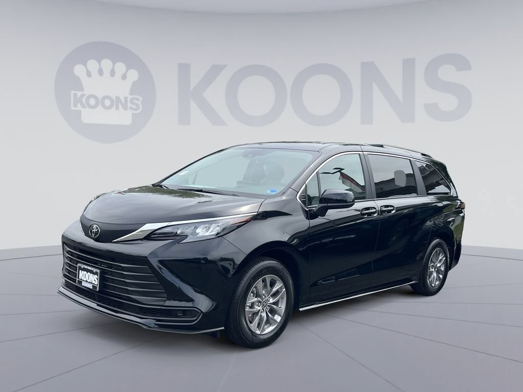 Used 2026 Toyota Sienna LE