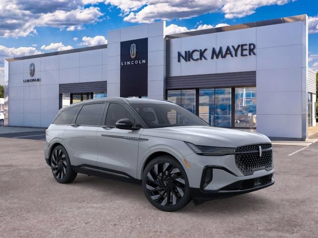 New 2026 Lincoln Nautilus Reserve w/ Jet Appearance Package AWD/4WD image 8