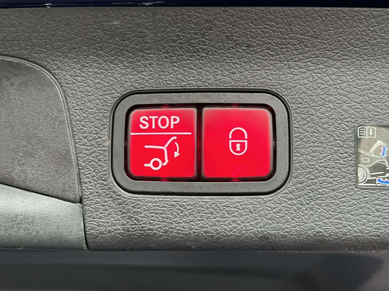 Certified 2022 Mercedes-Benz GLS 450 4MATIC image 26