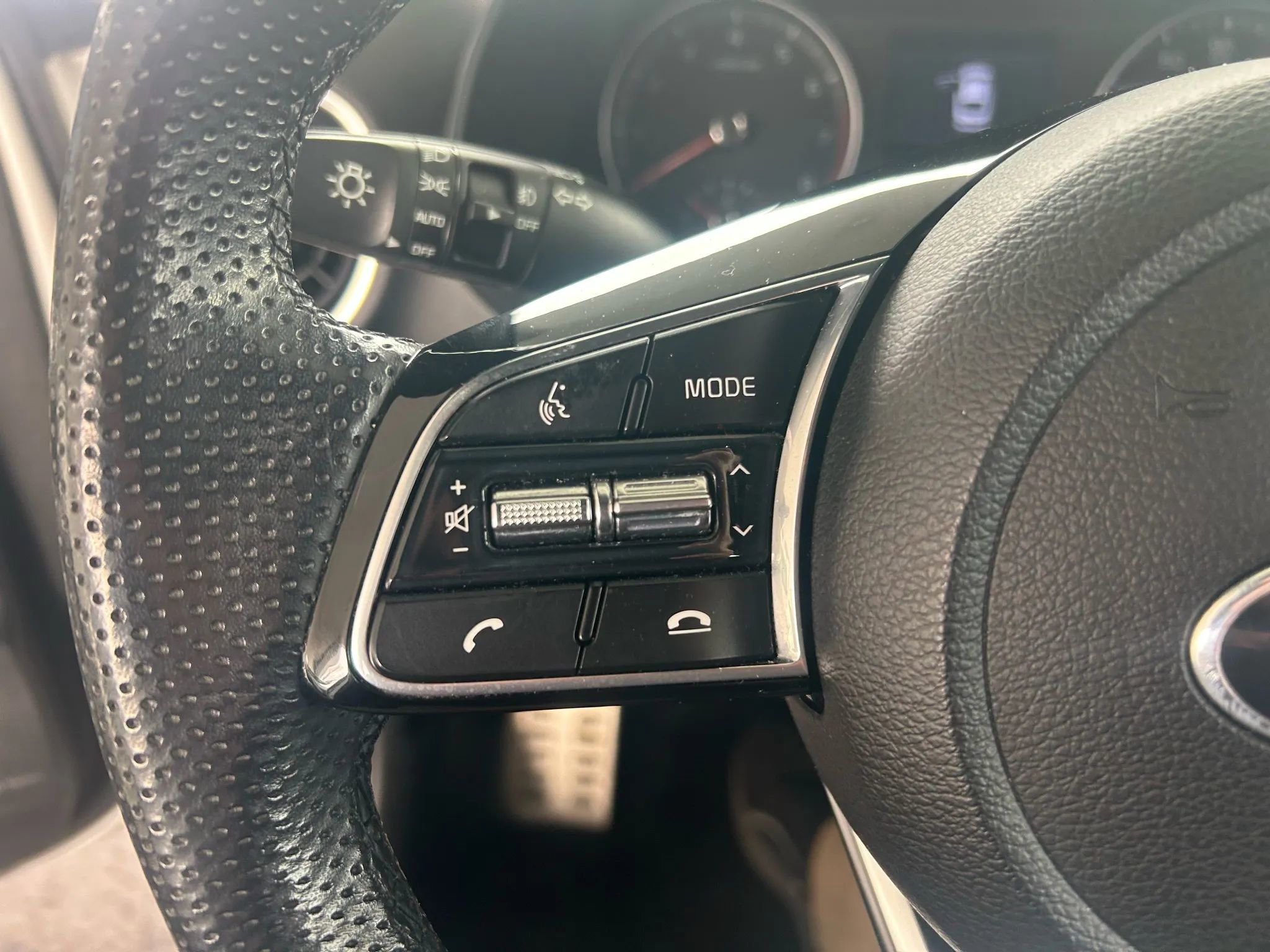 Used 2021 Kia Forte GT-Line w/ GT-Line Premium Package image 15