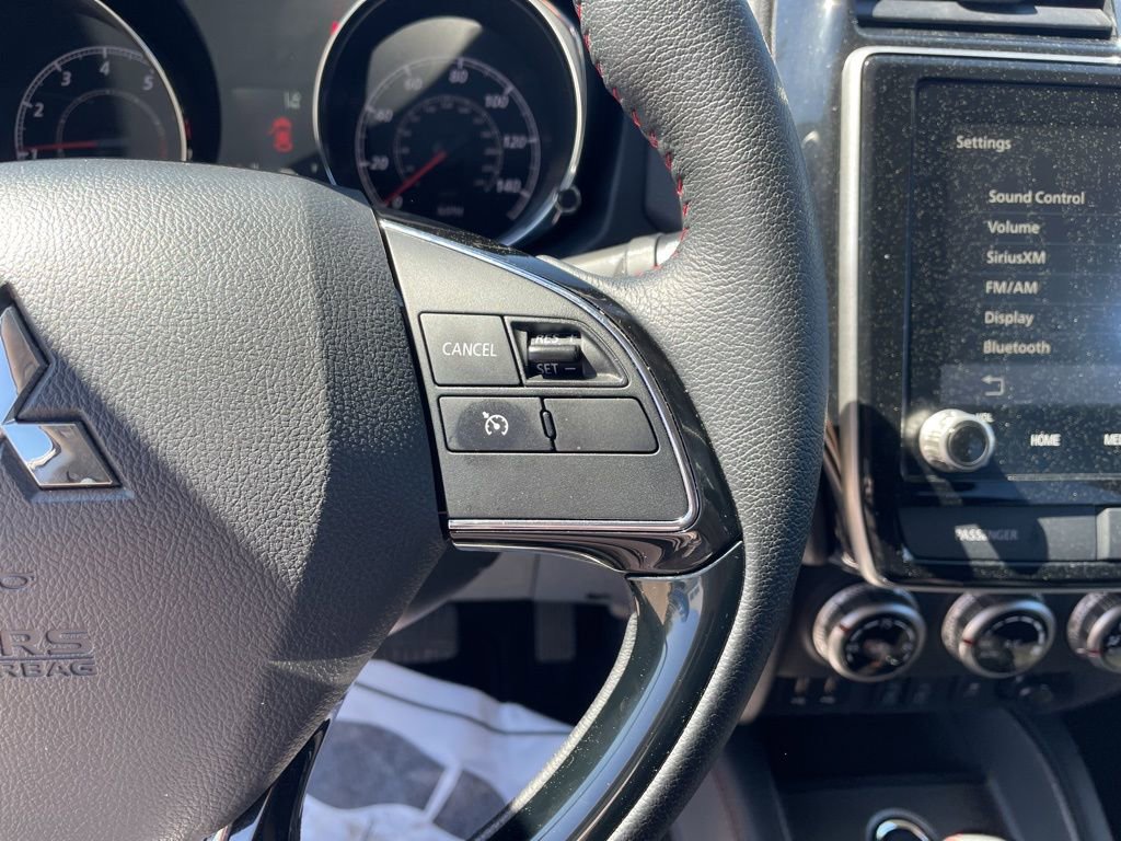 Used 2025 Mitsubishi Outlander Sport SE image 14