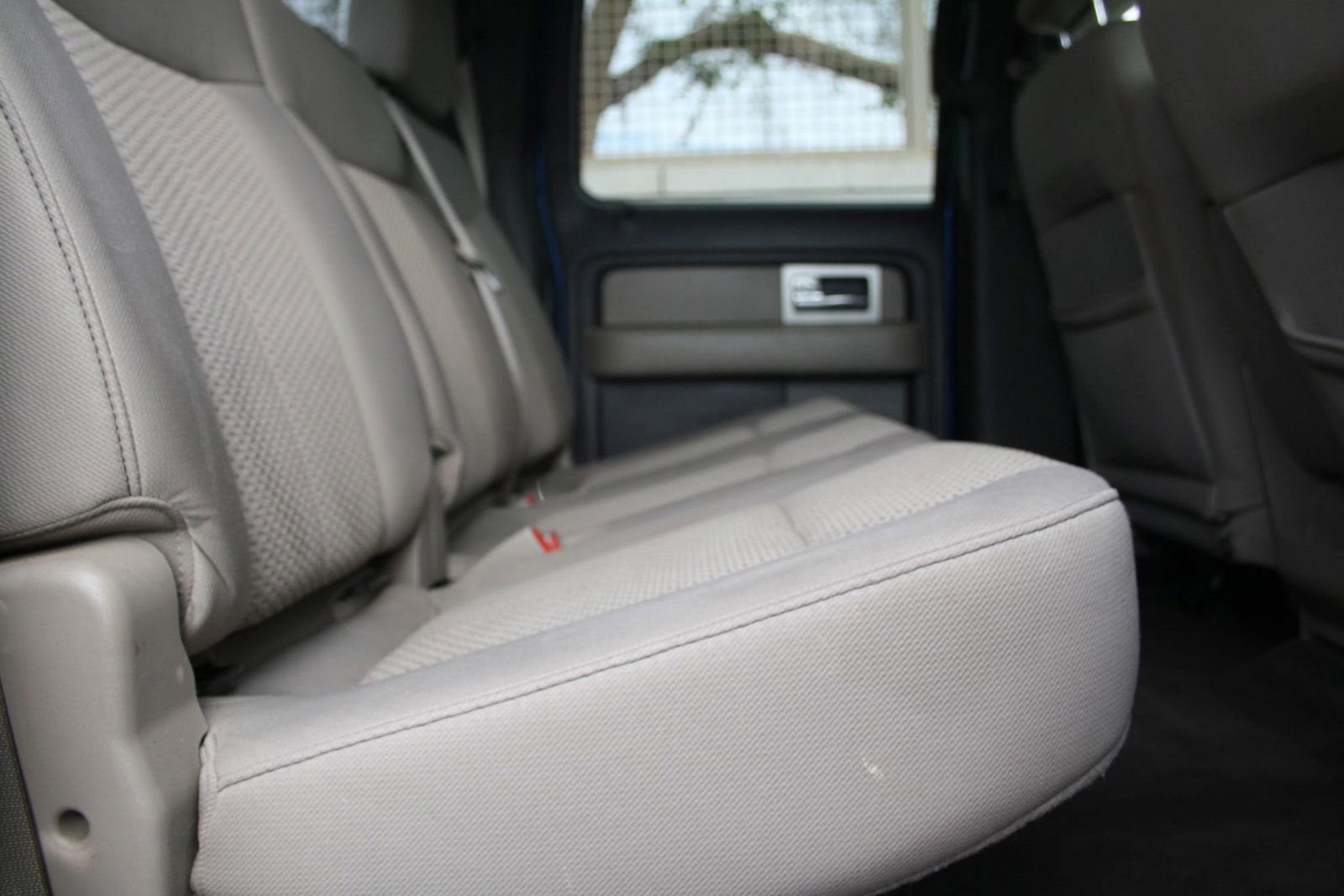 Used 2010 Ford F150 XLT image 13