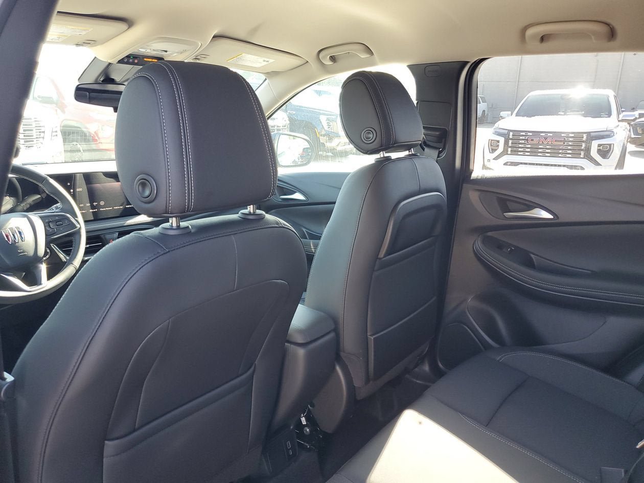 New 2026 Buick Encore GX Preferred w/ Comfort Package FWD image 9