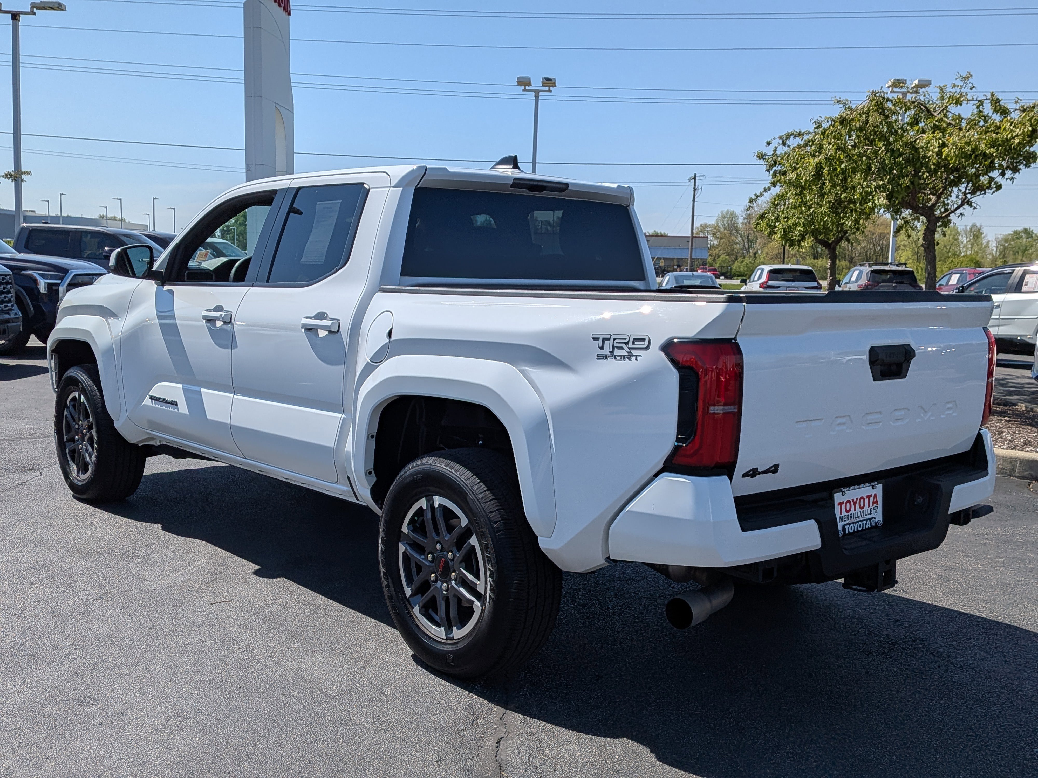 Certified 2024 Toyota Tacoma TRD Sport AWD/4WD image 6
