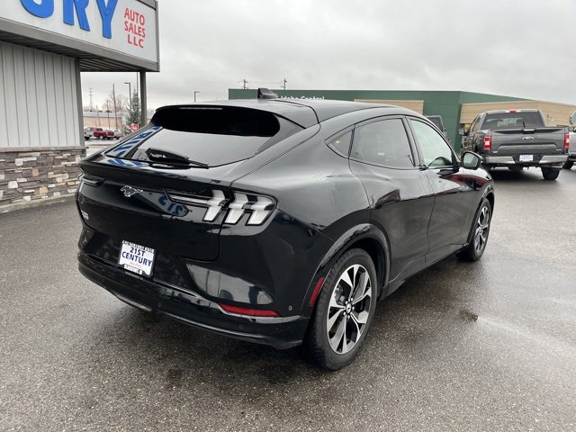 Used 2022 Ford Mustang Mach-E Premium image 12