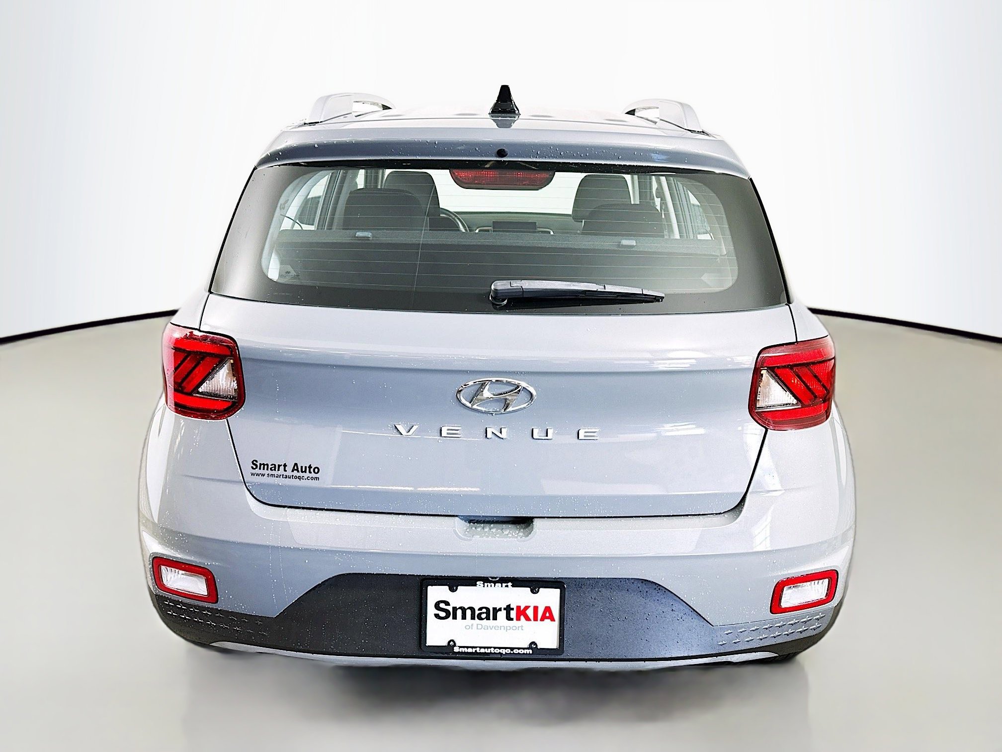 Used 2022 Hyundai Venue SEL image 6