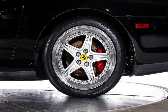 Used 2000 Ferrari 550 Maranello Coupe RWD image 17