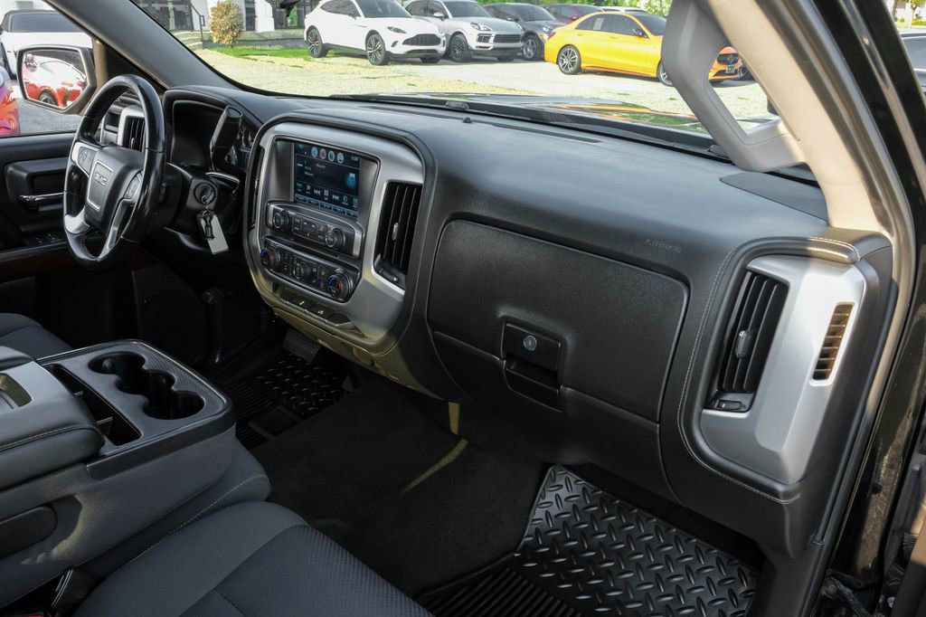 Used 2018 GMC Sierra 1500 SLE w/ SLE Value Package image 10