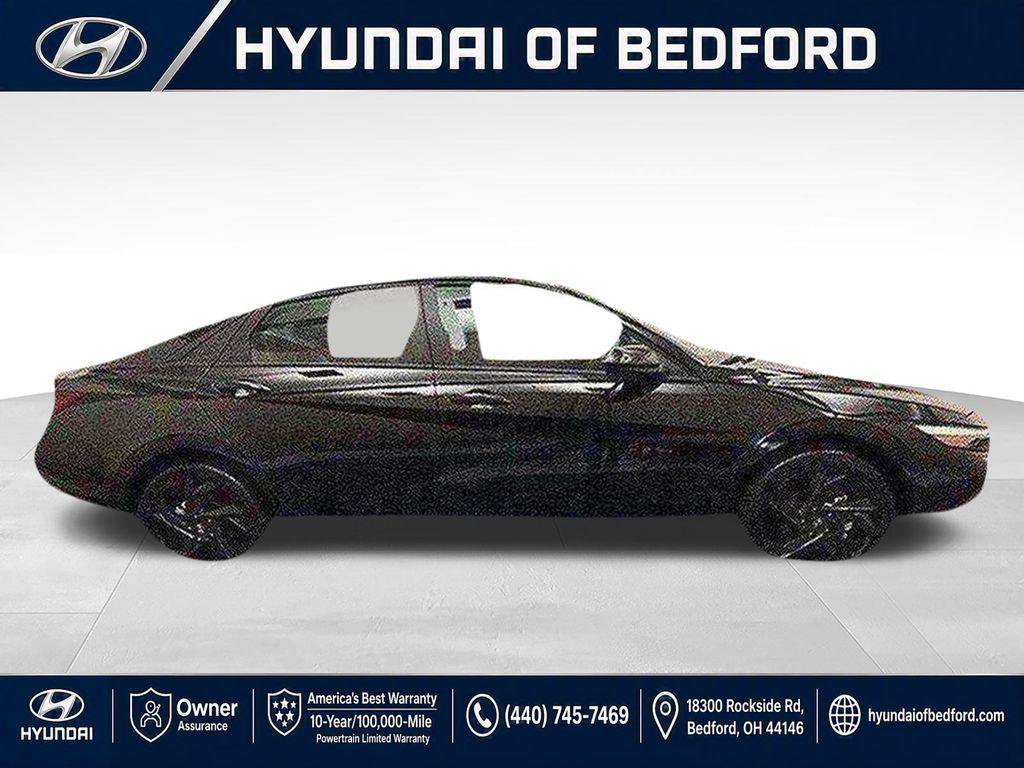 New 2026 Hyundai Elantra Sport FWD image 4