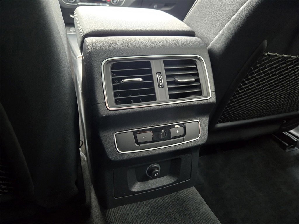 Used 2018 Audi Q5 2.0T Premium Plus w/ Premium Plus Package image 11