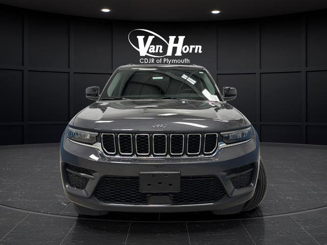 Certified 2023 Jeep Grand Cherokee Laredo image 2