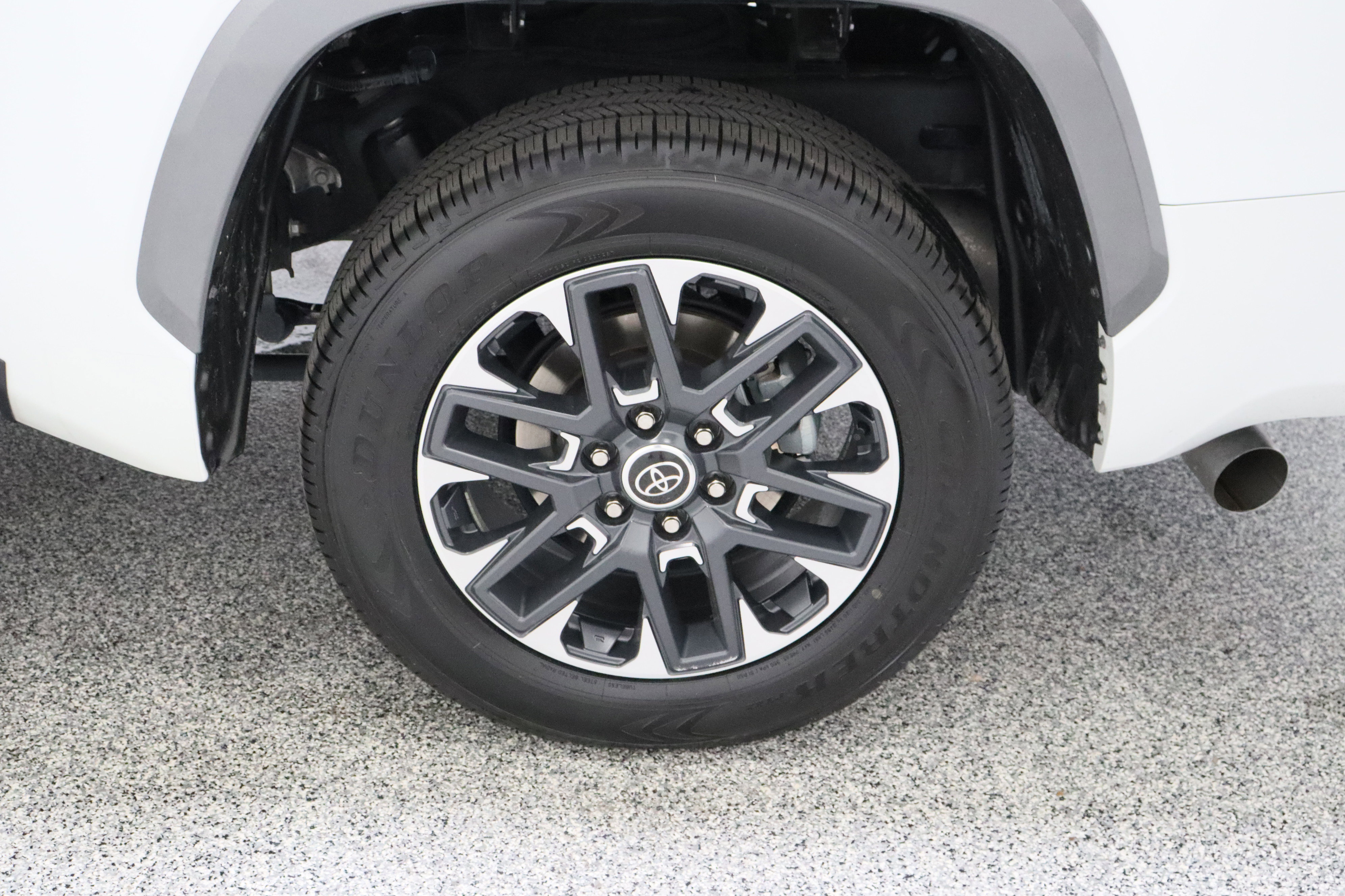 Used 2023 Toyota Tundra Limited w/ Power Package RWD image 10