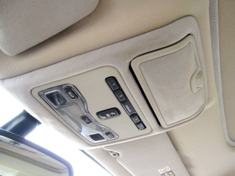 Used 2000 Jaguar XJ8 image 38