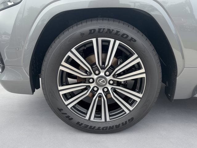 New 2026 Lexus LX 700h Luxury w/ Accessory Package (Z1) AWD/4WD image 11