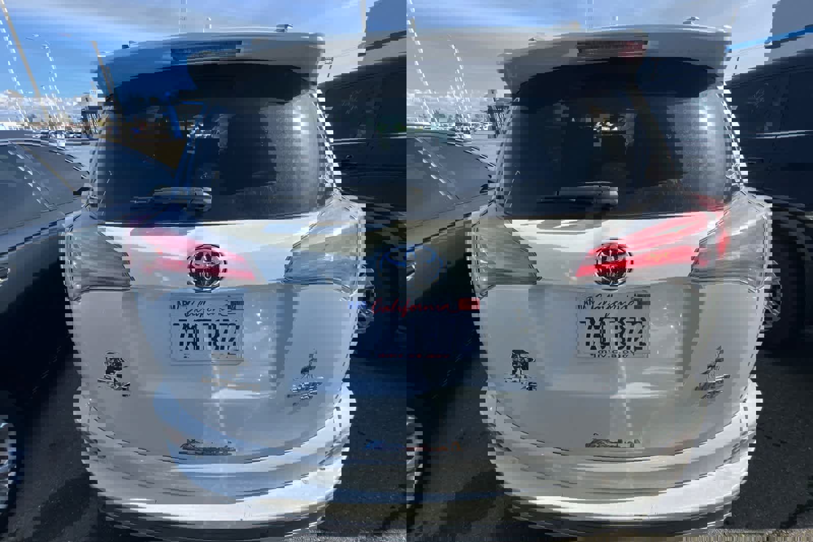 Used 2017 Toyota RAV4 Limited w/ Advanced Technology Package image 5