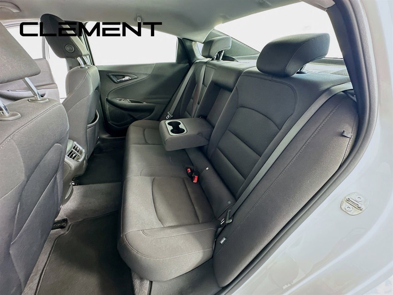 Used 2023 Chevrolet Malibu LT image 31