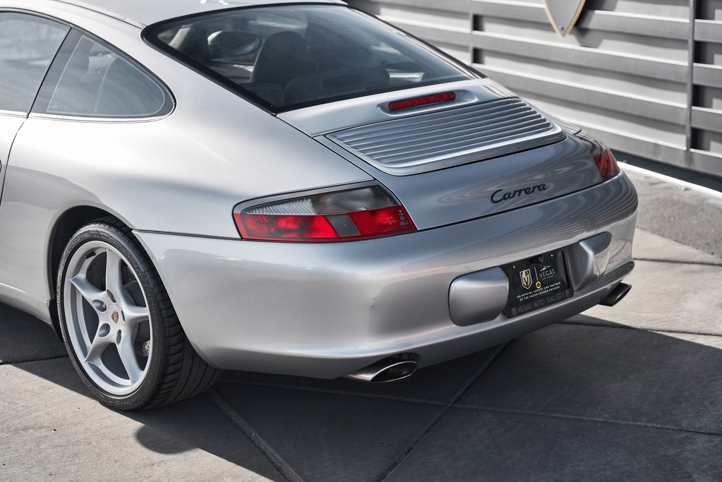 Used 2002 Porsche 911 Carrera image 7