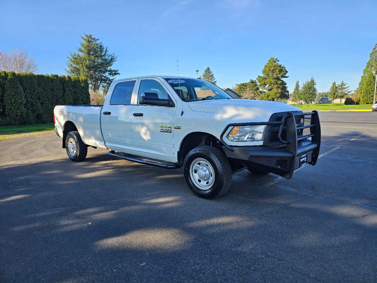 Used 2017 RAM 3500 Tradesman w/ Protection Group image 6