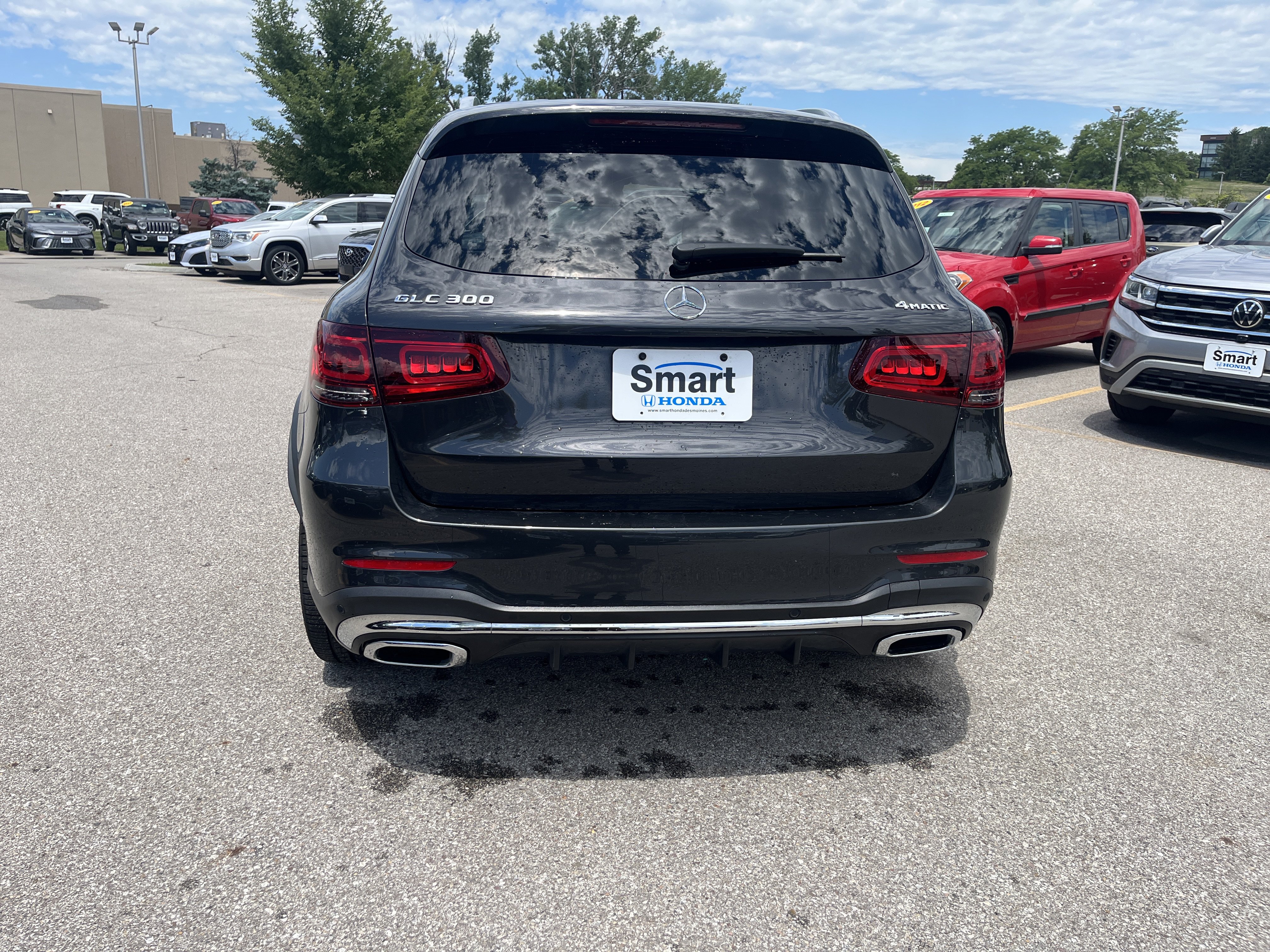 Used 2022 Mercedes-Benz GLC 300 4MATIC image 10
