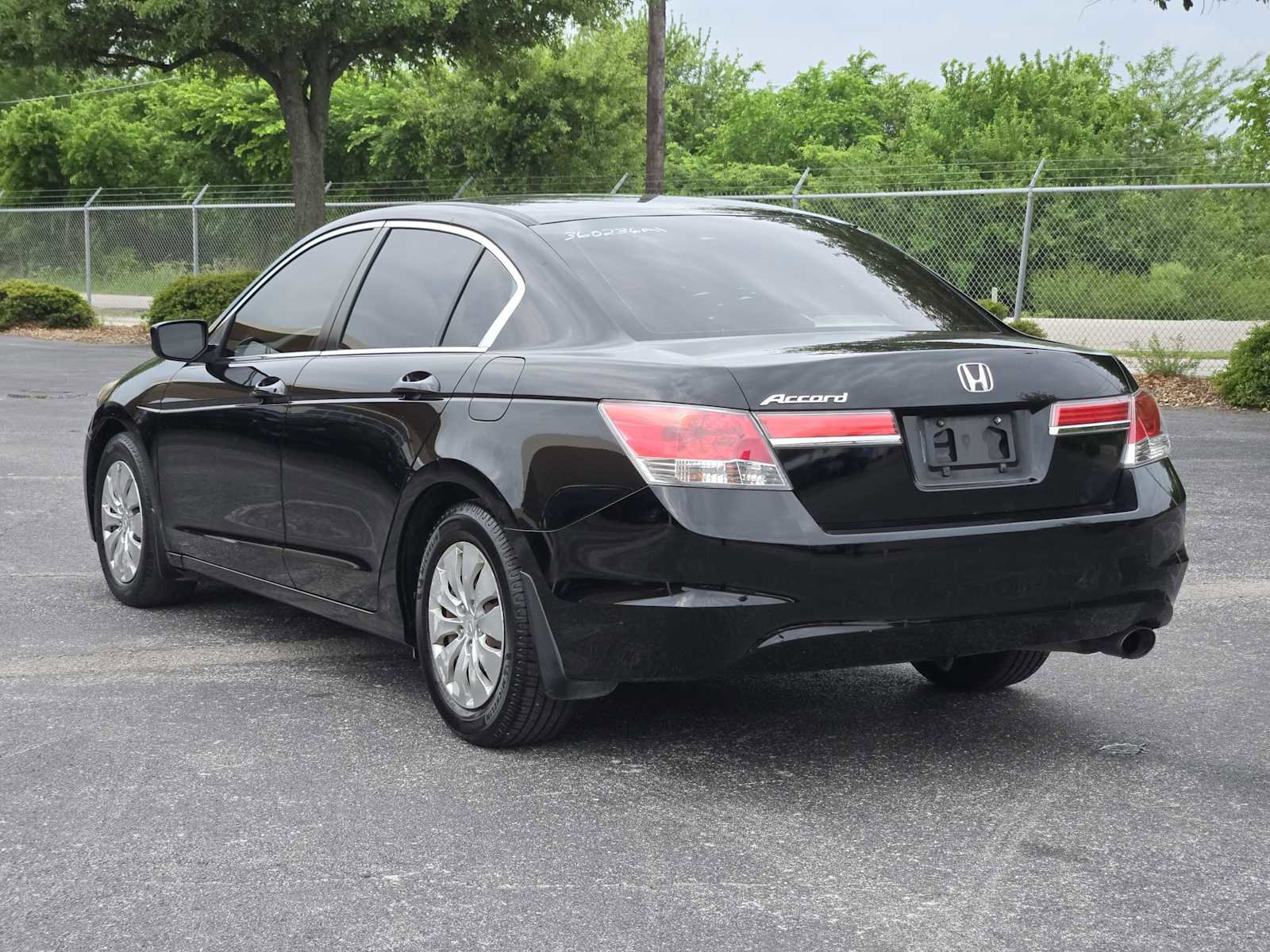Used 2012 Honda Accord LX image 5