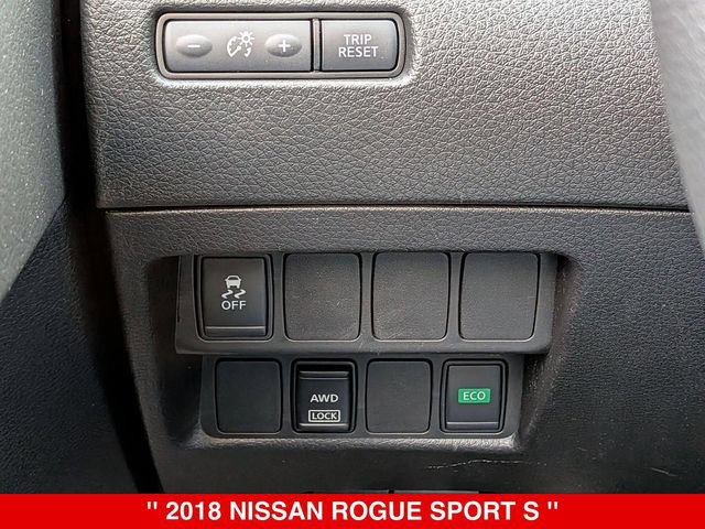 Used 2018 Nissan Rogue Sport S w/ S Appearance Package AWD/4WD image 19