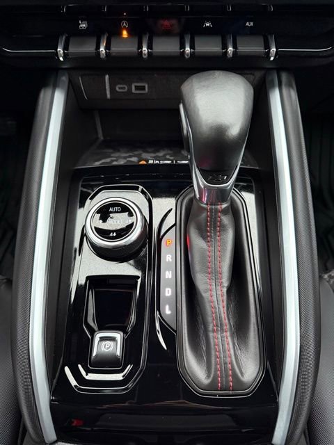 Used 2023 Chevrolet Colorado Z71 w/ Z71 Convenience Package 2 image 29