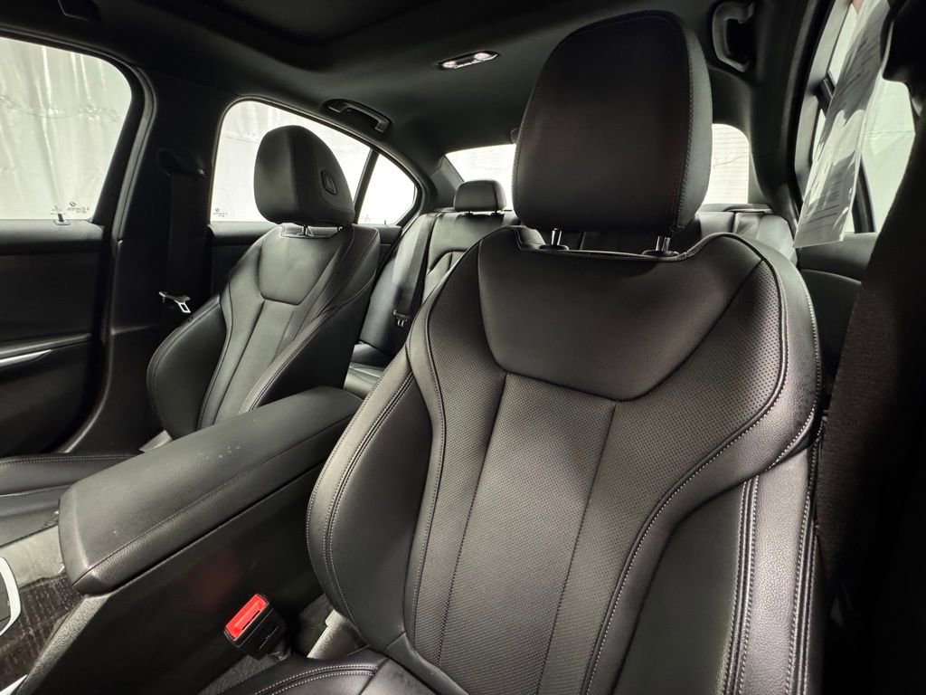 Used 2023 BMW 330e xDrive w/ Driving Assistance Package AWD/4WD image 22