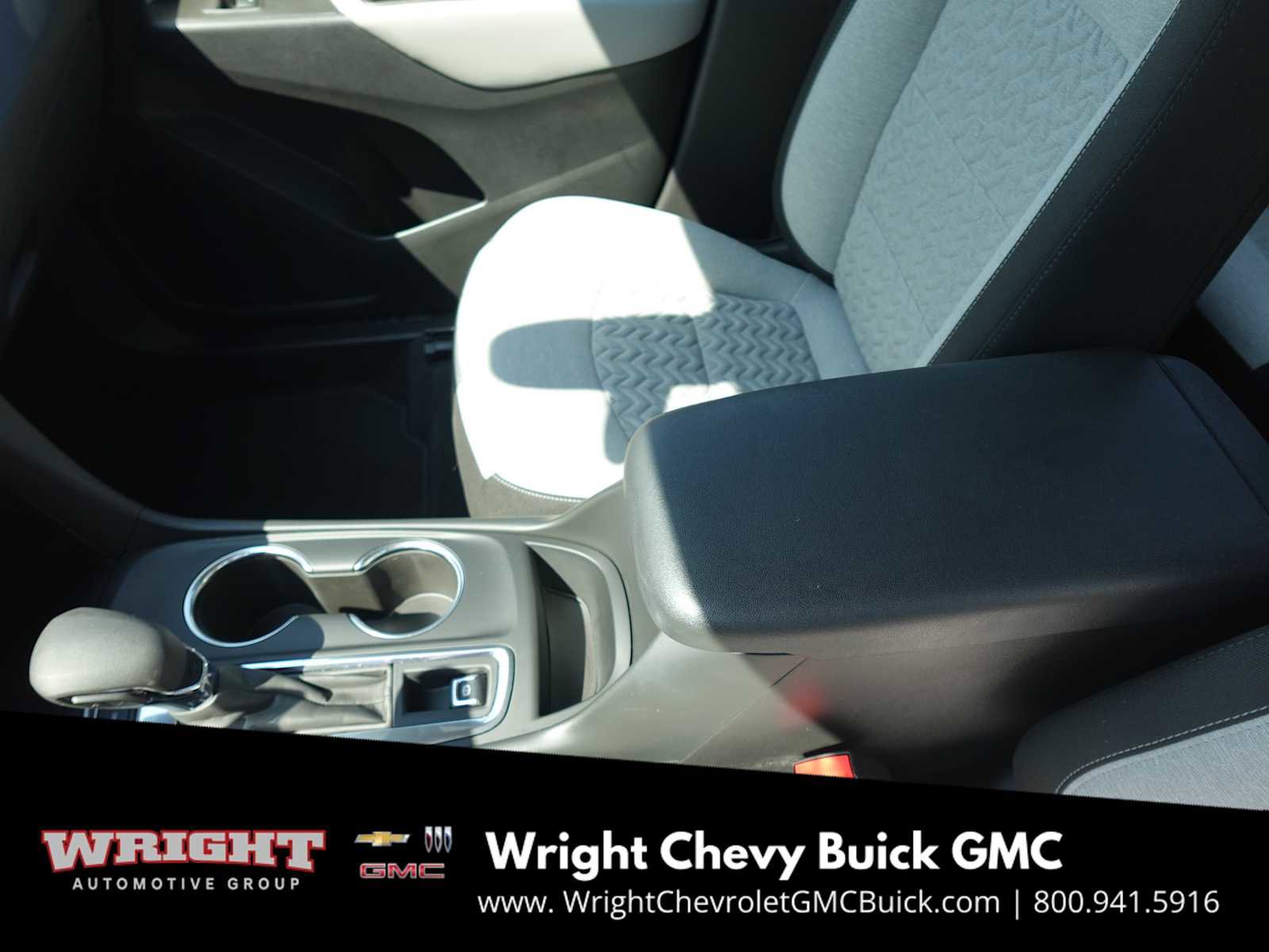 Used 2022 Chevrolet Equinox LS image 22