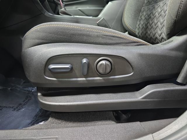 Used 2024 Chevrolet Equinox LT w/ LPO, Floor Liner Package AWD/4WD image 31
