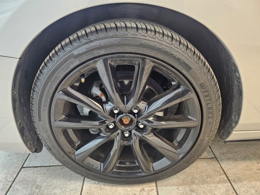 Used 2024 MAZDA MAZDA3 s FWD image 12