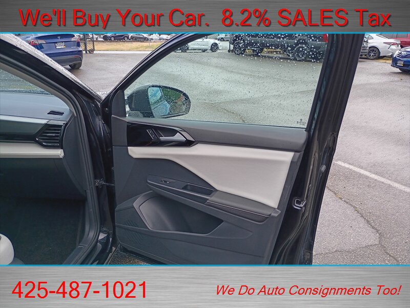 Used 2025 Volkswagen Taos S FWD image 12