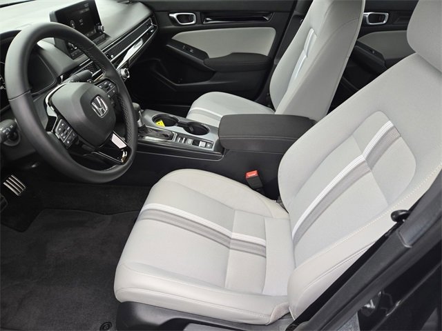 Used 2025 Honda Civic Sport image 14