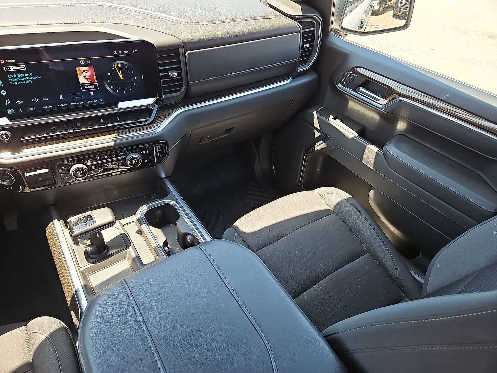Used 2025 Chevrolet Silverado 1500 LT Trail Boss AWD/4WD image 12
