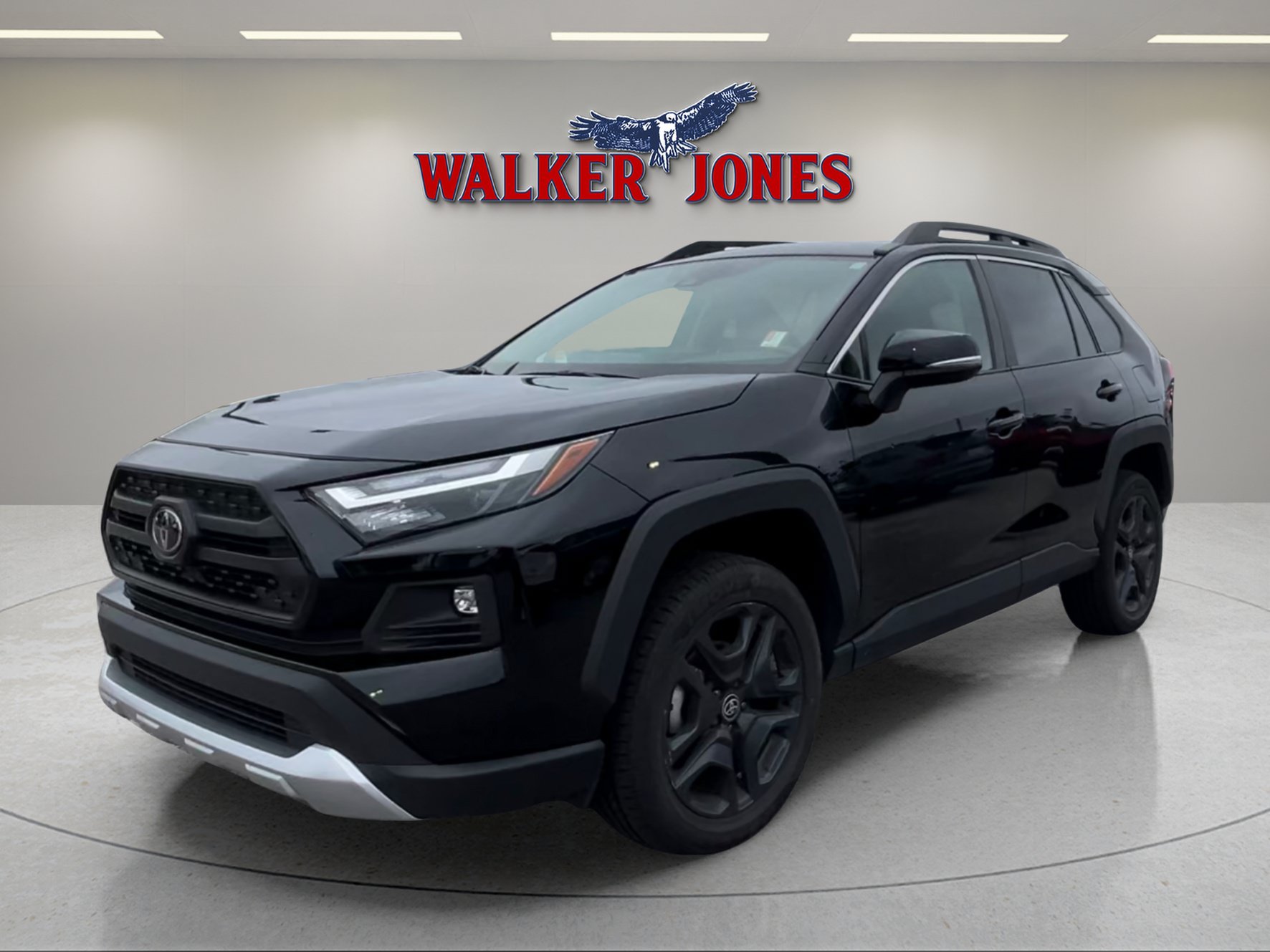 Used 2024 Toyota RAV4 Adventure AWD/4WD image 7
