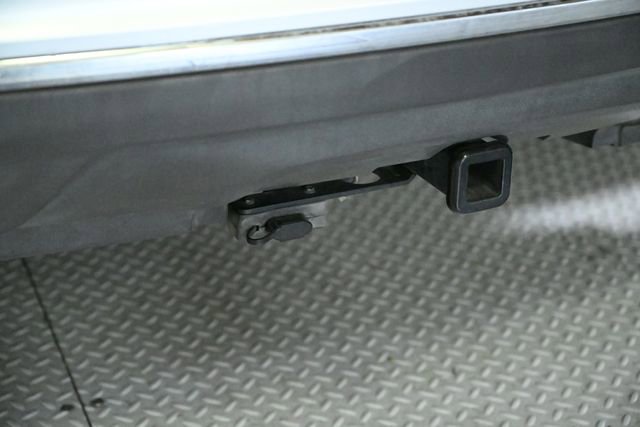 Used 2017 Chevrolet Equinox Premier w/ Enhanced Convenience Package image 12