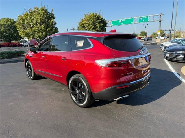 Used 2023 Buick Enclave Essence w/ Sport Touring Edition image 3