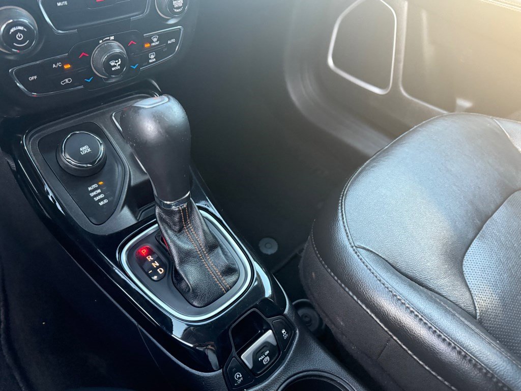 Used 2017 Jeep Compass Limited image 25