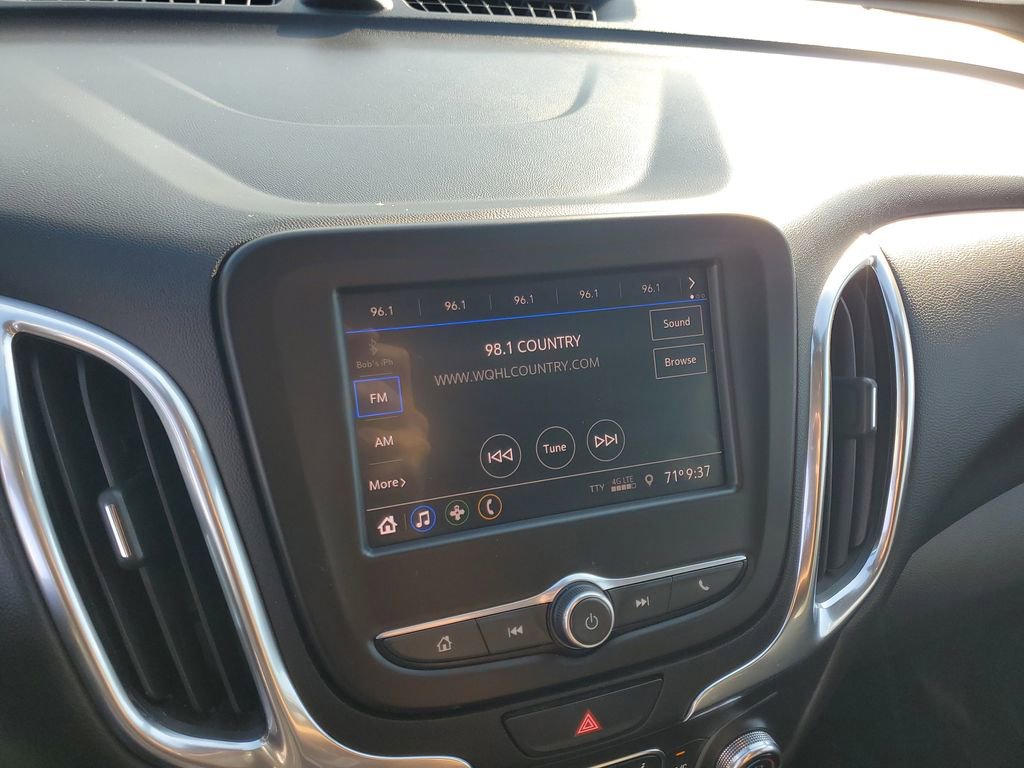 Used 2021 Chevrolet Equinox LT image 22